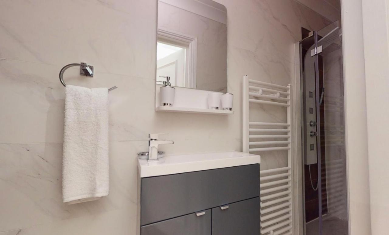 Leinster Gardens 3A - 2 Bed Apartment Londen Buitenkant foto